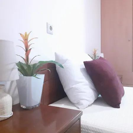 House Escape * ハニア