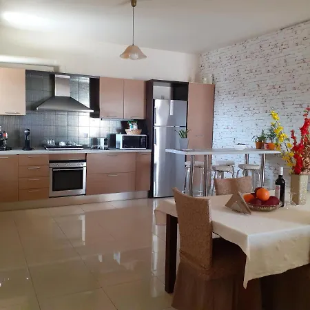 House Escape Appartement La Canée